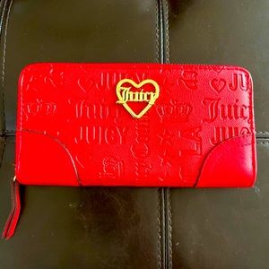 Juicy couture wallet
